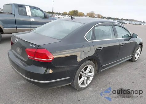 2013 Volkswagen Passat 2.0L Tdi Sel Premium from USA, damaged, VIN 1VWCN7A33DC021409